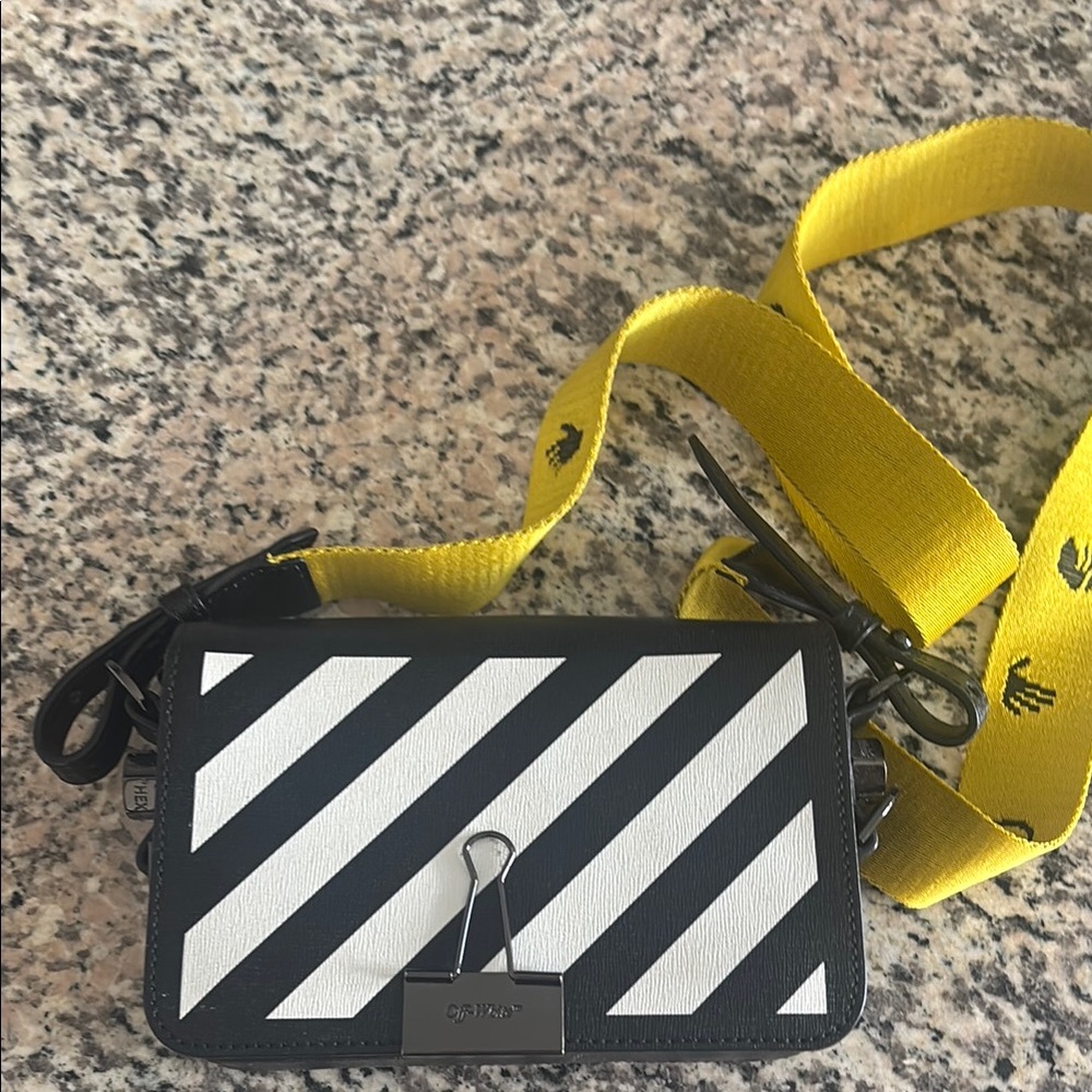 Off-White Black and White Diagonal Stripe Crossbody Bag - Picture 2 of 2